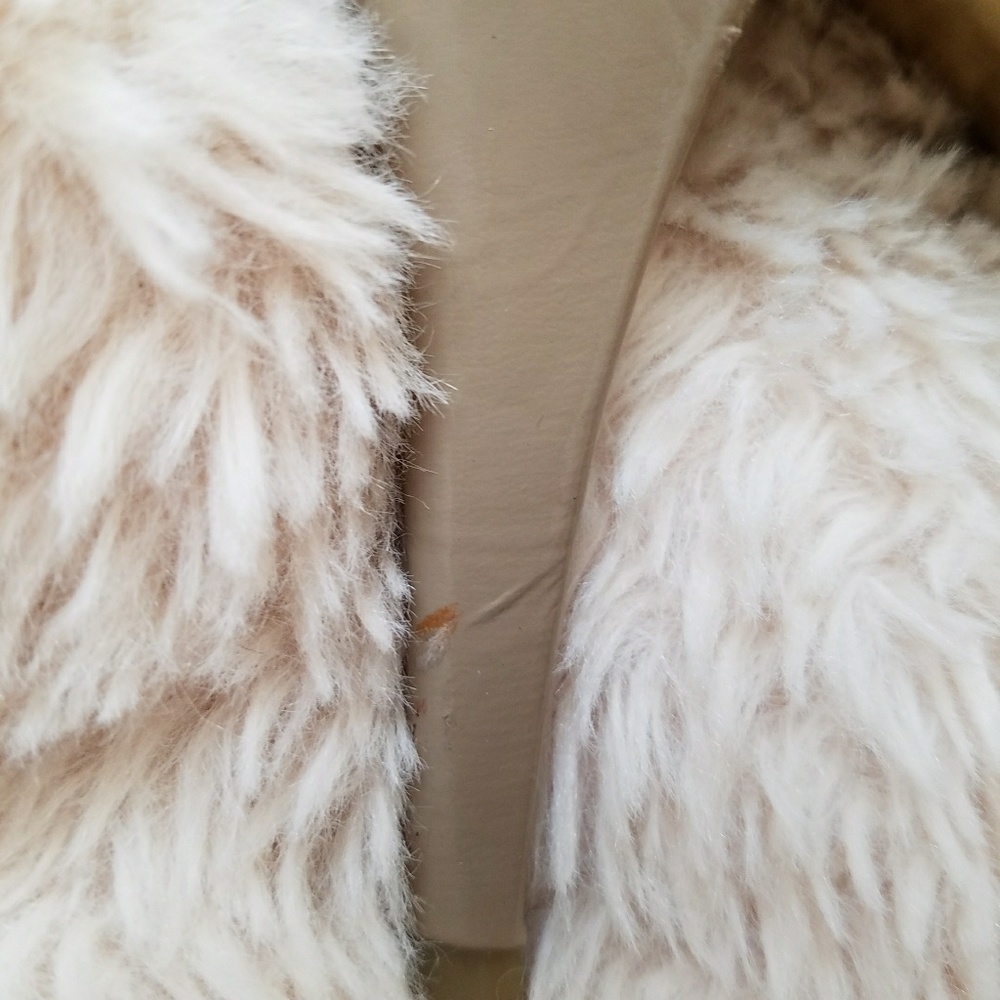 Steve Madden Beige Pumps - Picture 7 of 7